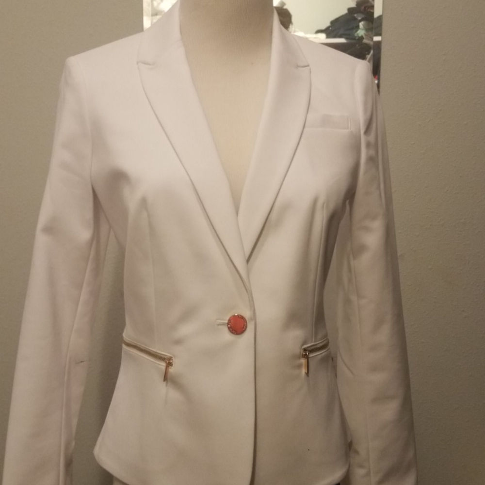 White designer w/Gold!!